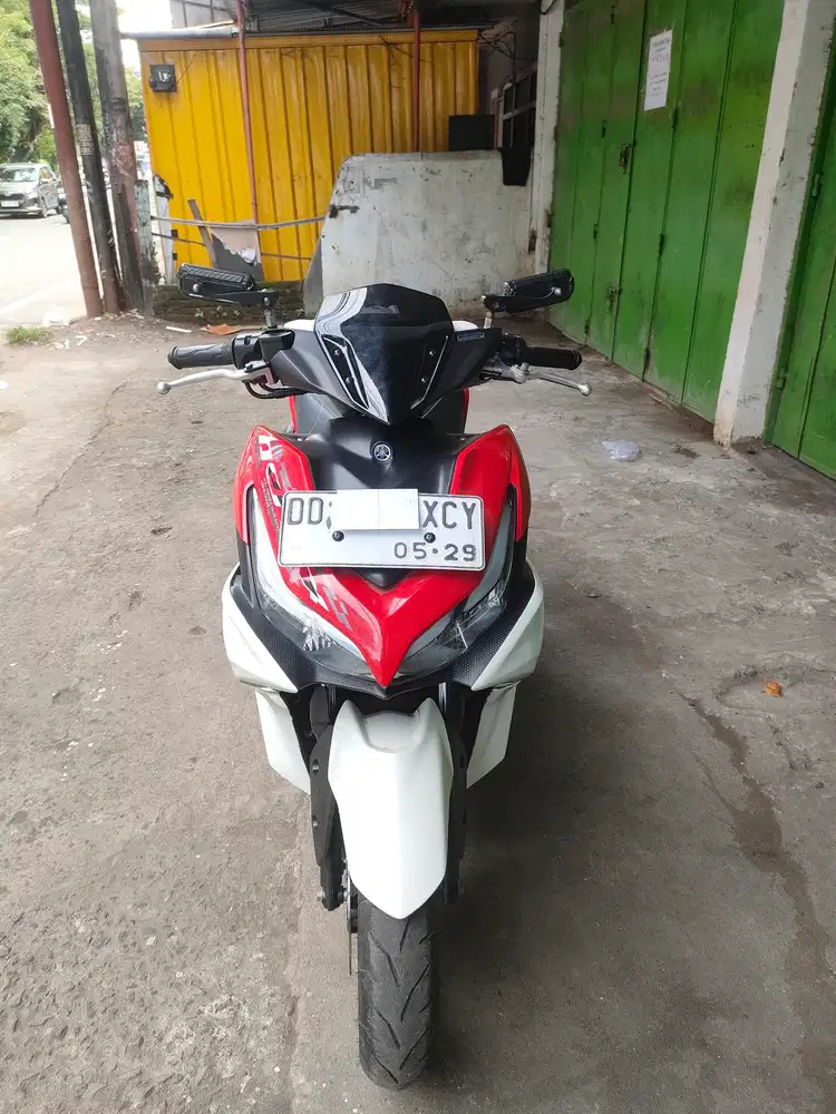 Yamaha Aerox 155cc 2024 merah putih