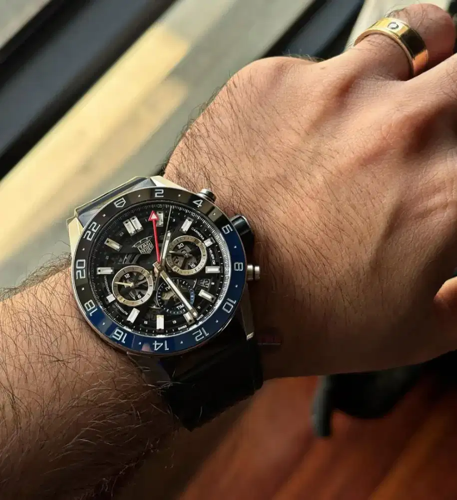 tag heuer carrera batman 45mm