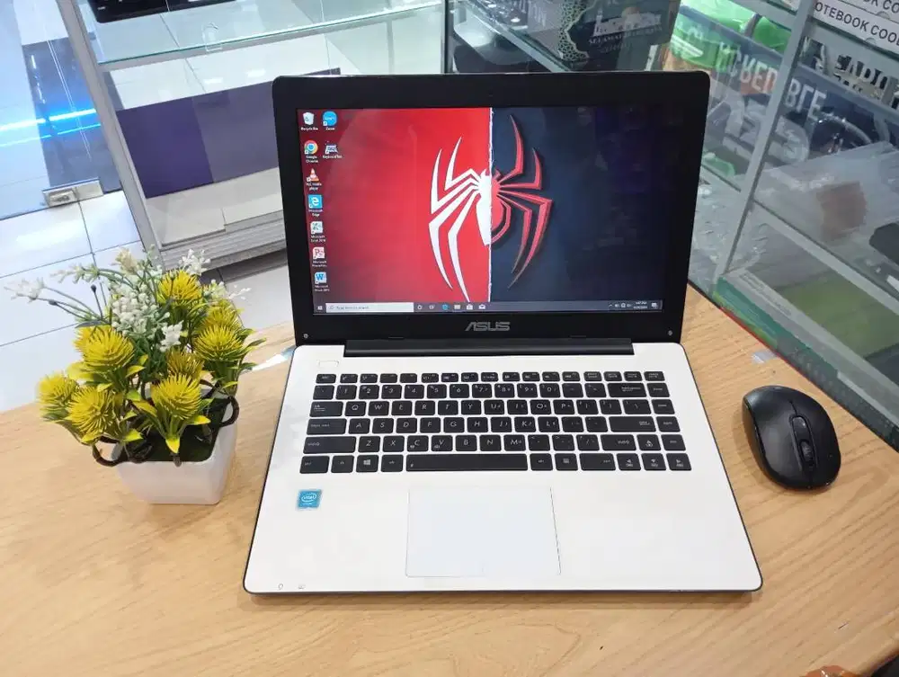 DIJUAL LAPTOP ASUS X453M CELERON RAM 4GB HDD 500GB SIAP PAKAI