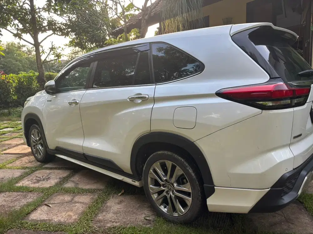 Toyota Kijang Innova 2022 Hybrid