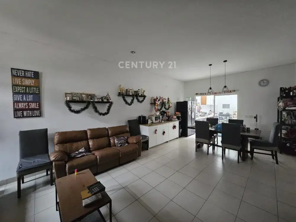 Dijual Rumah Sudah Renovasi Di Cluster Alamanda JGC Jakarta Timur