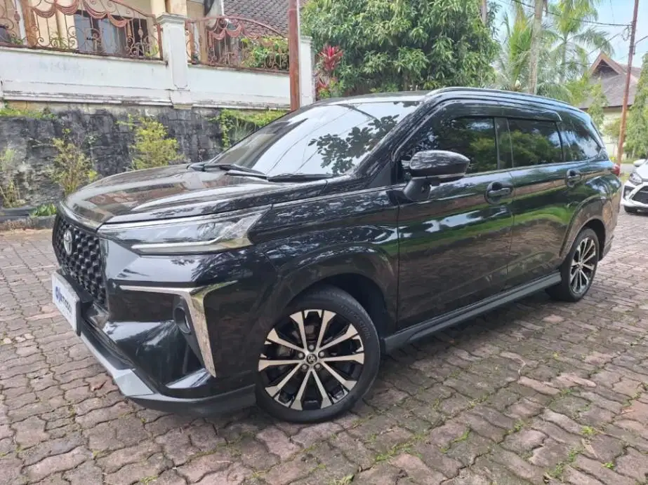 Low KM Toyota Avanza 1.5 Veloz Q TSS Bensin-AT 2022 KTVE