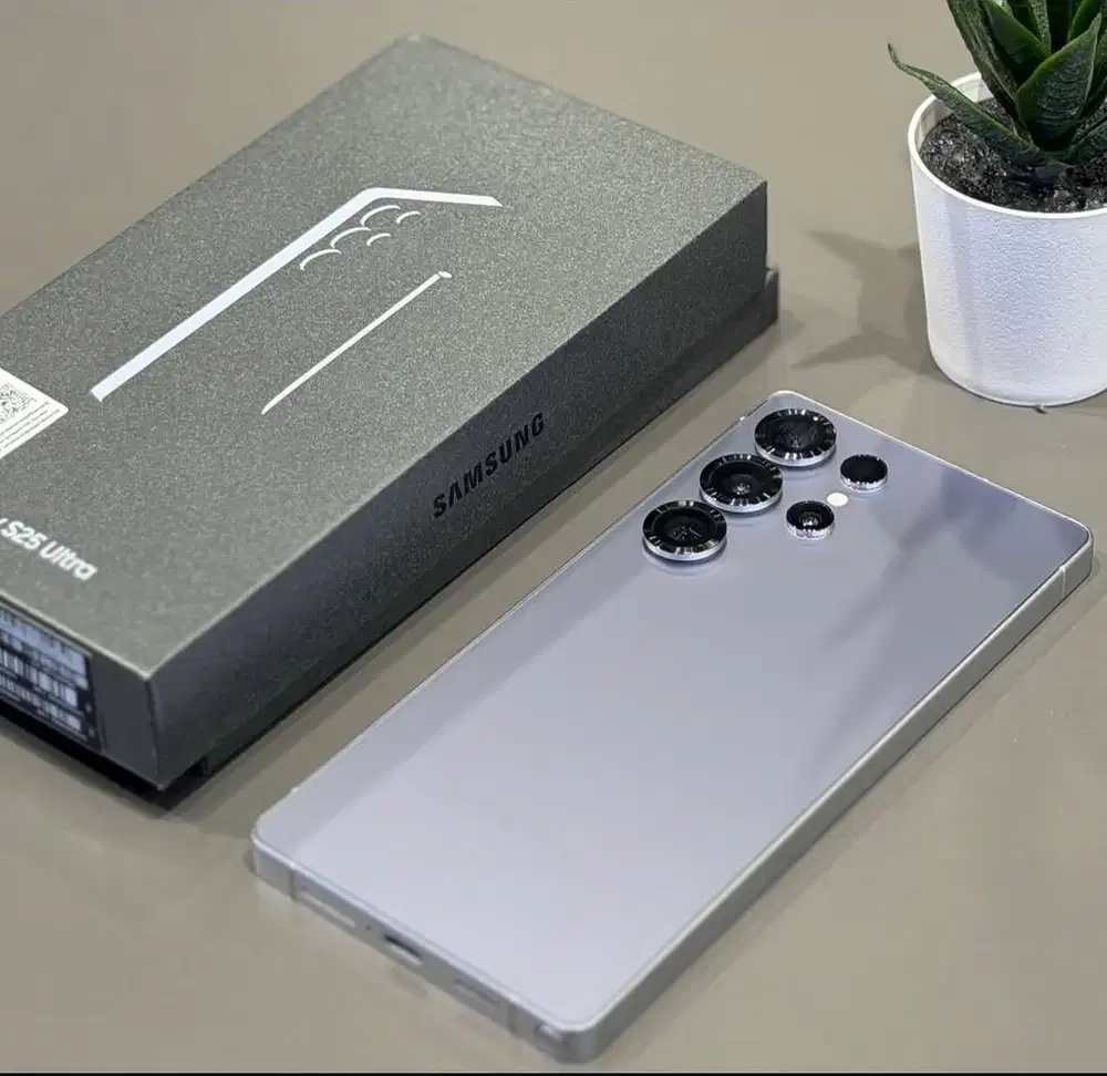 Samsung galaxy S25 Ultra 12/1Tb sein