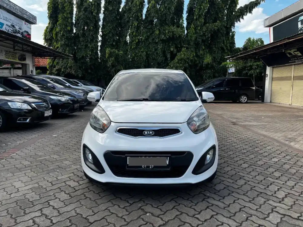 DP 15JT ANGSURAN CUMA 2JUTAAN KIA PICANTO SE AT 2012 WHITE