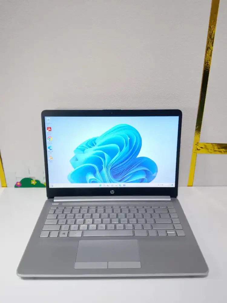 LAPTOP HP 14S DK0073AU AMD A9 RAM8GB SSD128GB 14INCH