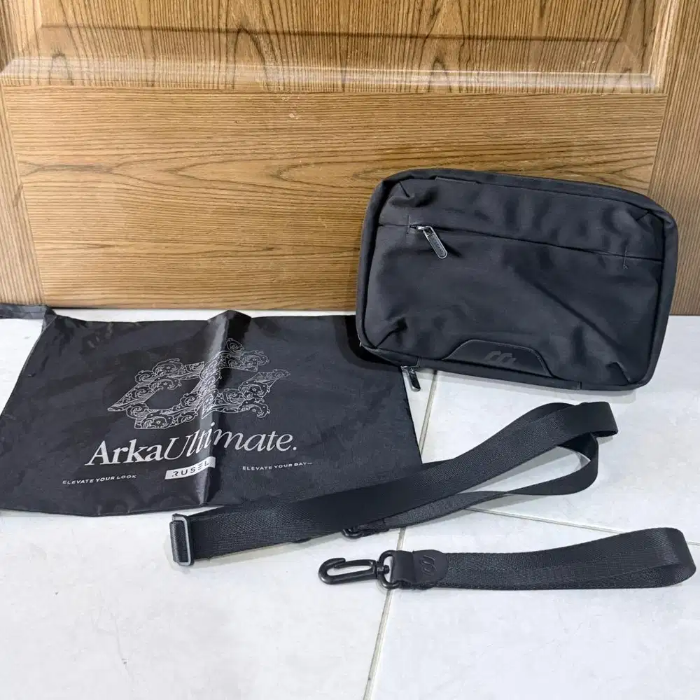 Jual Tas Dompet Pria Baguss Keren Hitam merk Russel Komplit Free Pouch