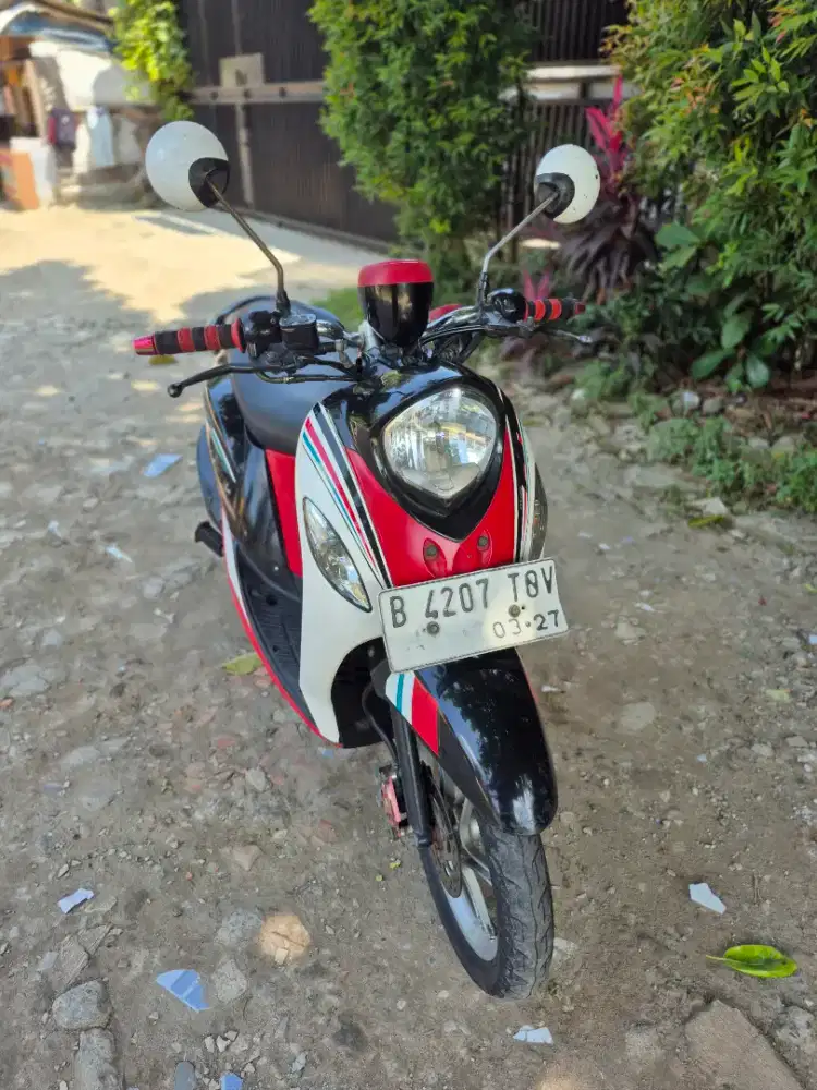 Dijual Yamaha Fino 125 tahun 2017 surat lengkap