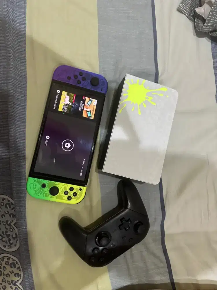 Nintendo Switch OLED (Splatoon 3 Version)