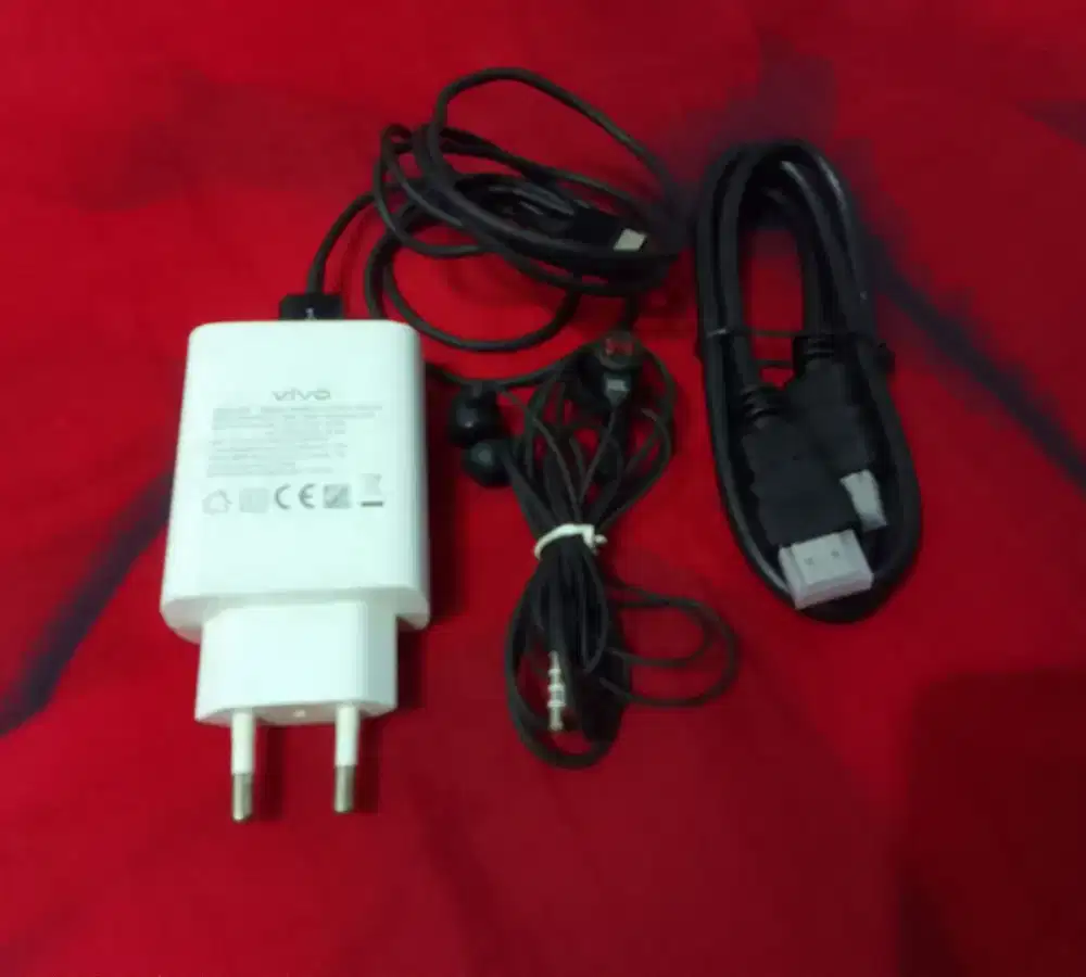 kabel charger hp realme tepsi