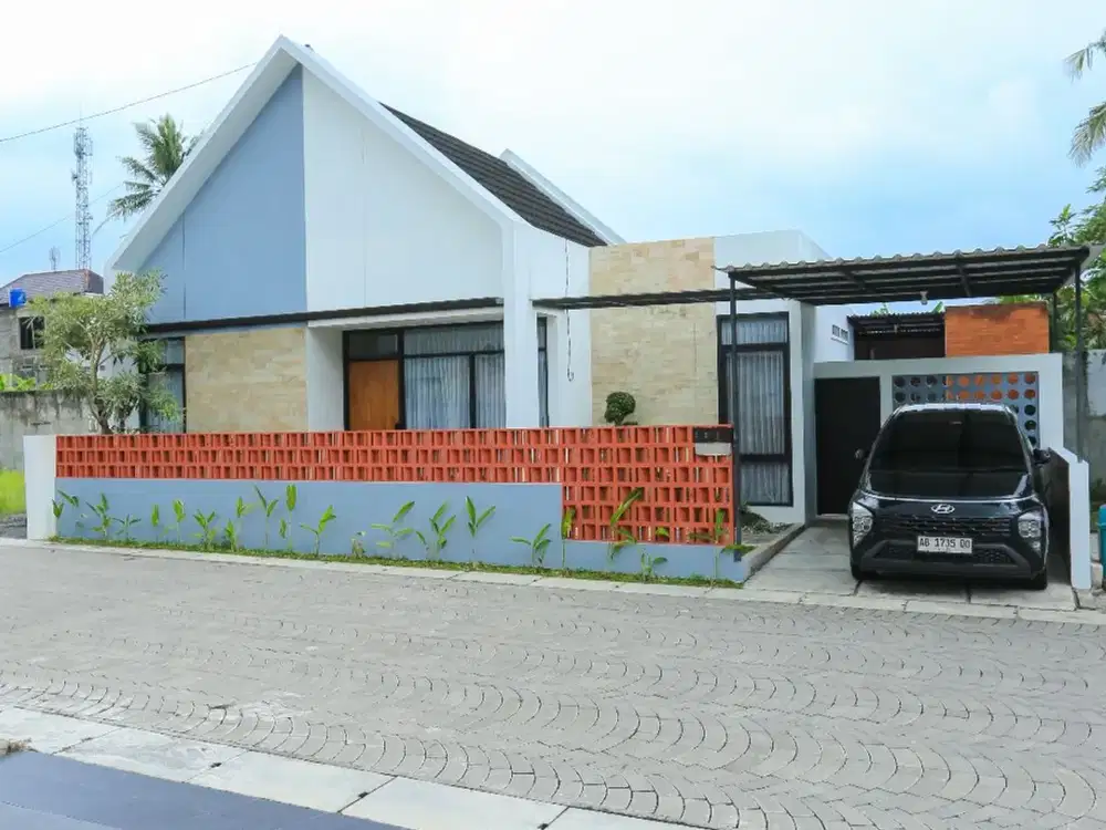 Di Jual Rumah Cantik Strategis dekat Kampus  UPN dan Sekolah Budi Mulia Tajem Maguwoharjo