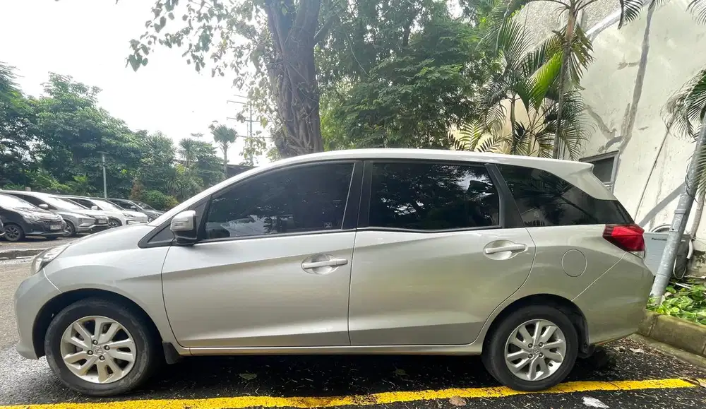 Honda Mobilio 2014 Bensin