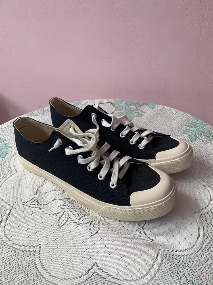 SEPATU AIRWALK NEW BASIC CANVAS LOW 44