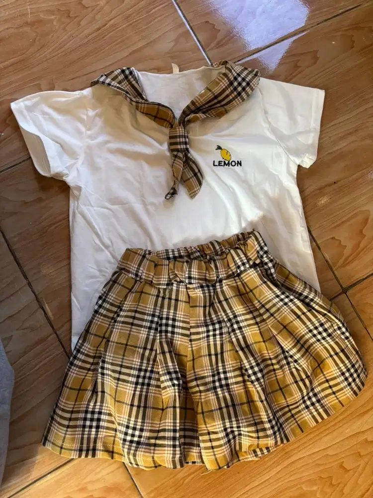 Habisin stok baju anak 5-6 tahun