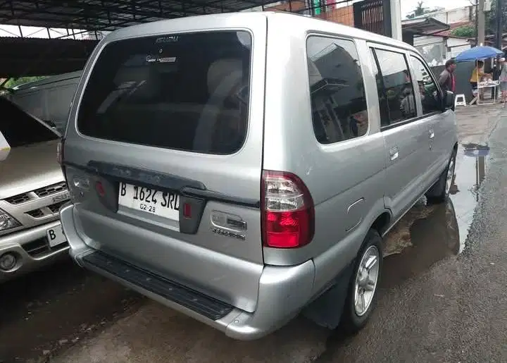 Isuzu Panther 2012 Diesel