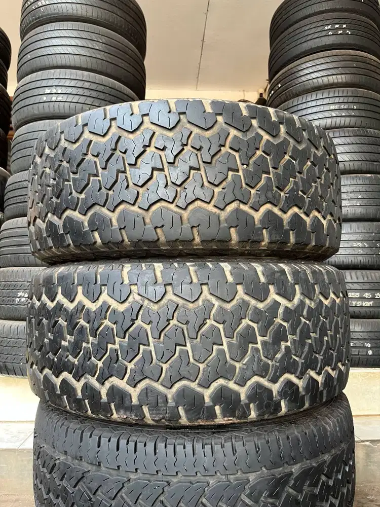 Ban Maxxis 980 Bravo A/T  285 60 r18  2Pcs