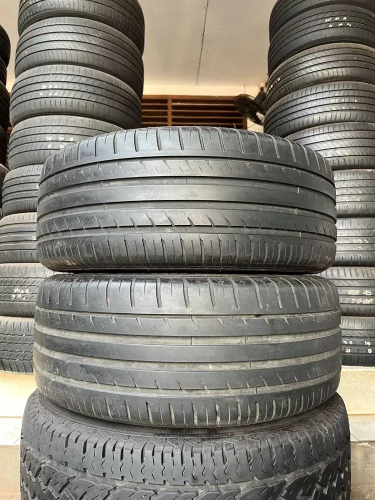 Ban GT Radial Champiro HPY  255 45 r20  2Pcs