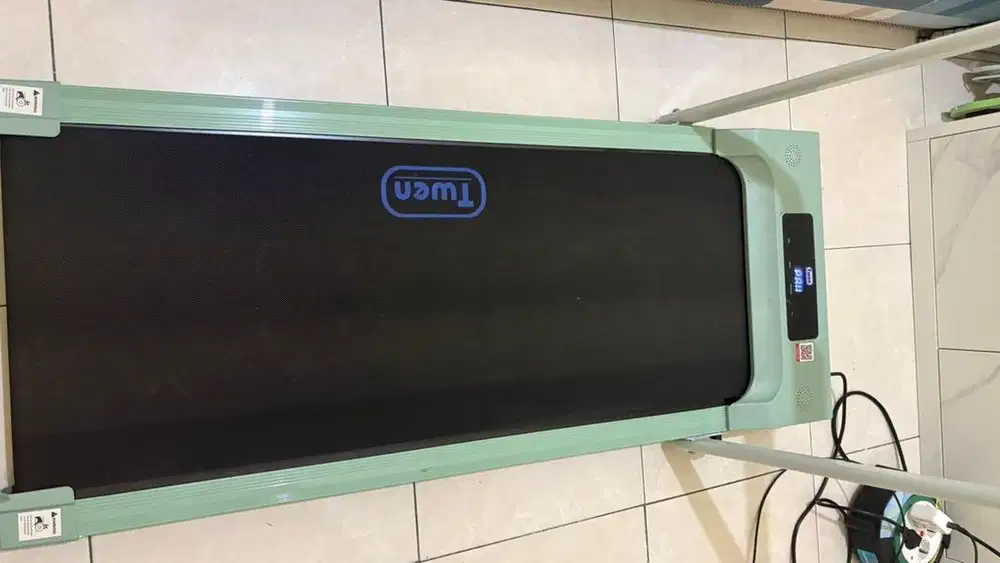 Treadmill Lipat Twen RP9H Pro Walking Pad – Masih Normal