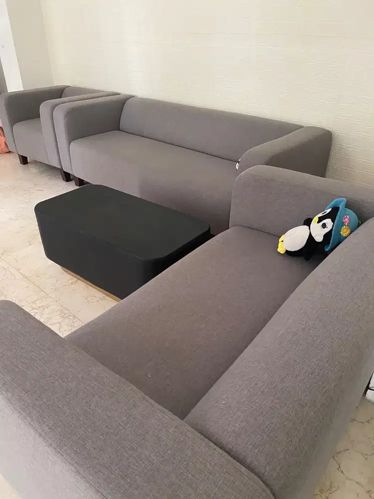 Dijual cepat perabotan rumah tangga sofa meja kursi kerja