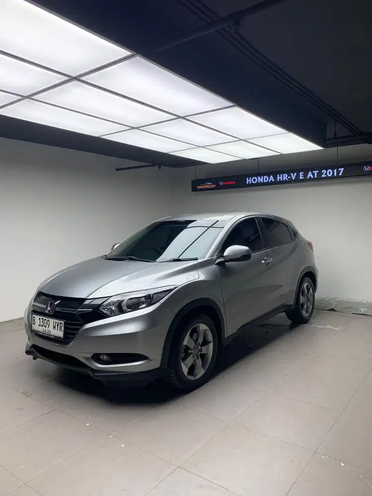 Honda Hrv 2017 matic siap pakai tidak ada pr
