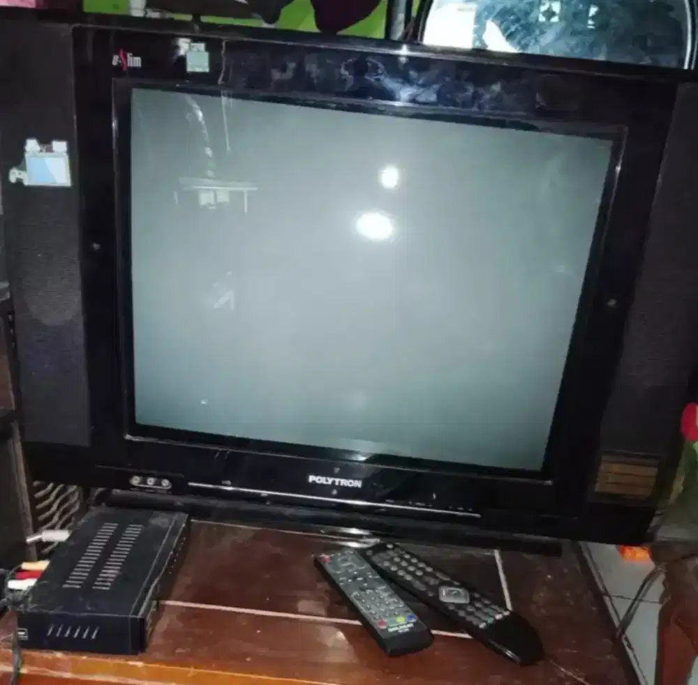Tv Polytron Tabung Slim