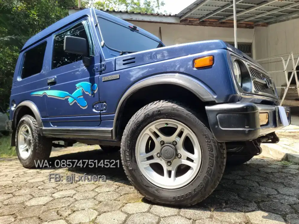 Dijual Suzuki Jimny Katana 2003 Original
(Mobil Bekas Dirawat)