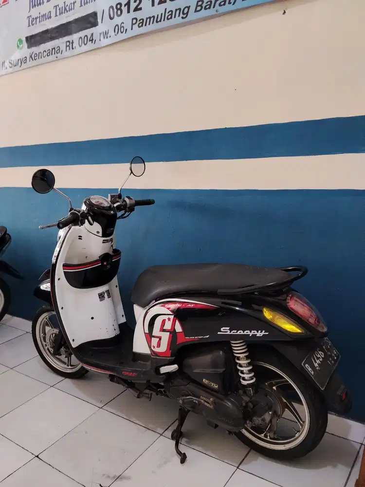 Dijual Honda scoopy esp 2015 surat lengkap