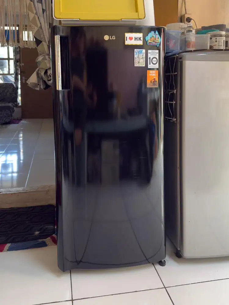 Kulkas LG 1 Pintu GN-INV 201 BK Hitam Glossy