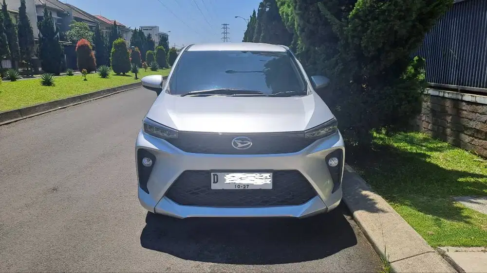 Daihatsu All New Xenia R, CVT 2022 akhir