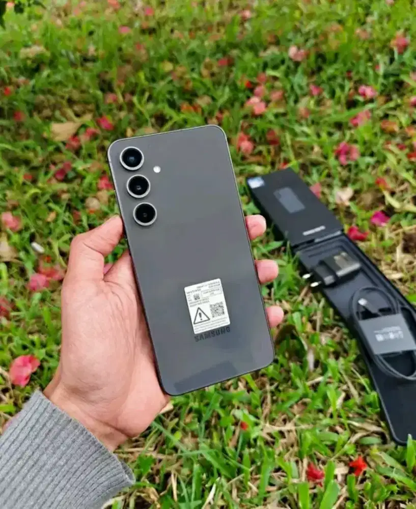 Samsung S24 FE Gress Like New~Garansi Panjang