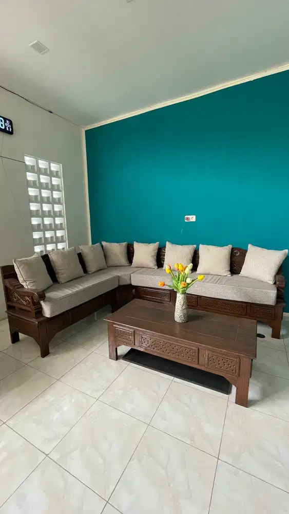 SOFA MEJA BANTAL INFORMA