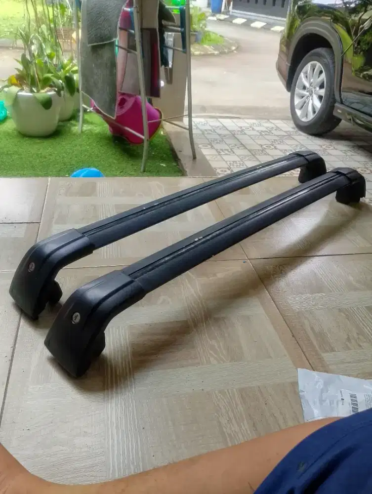 Crossbar cross bar mobil fortuner rush dll