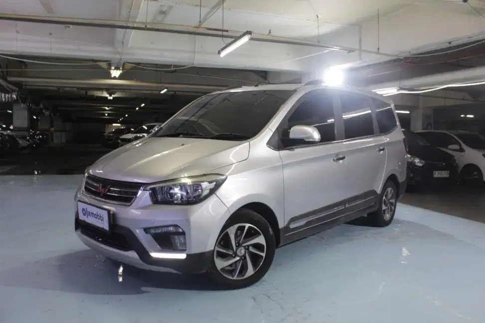 DP MURAH - Wuling Confero S 1.5 L Bensin MT 2019 Silver