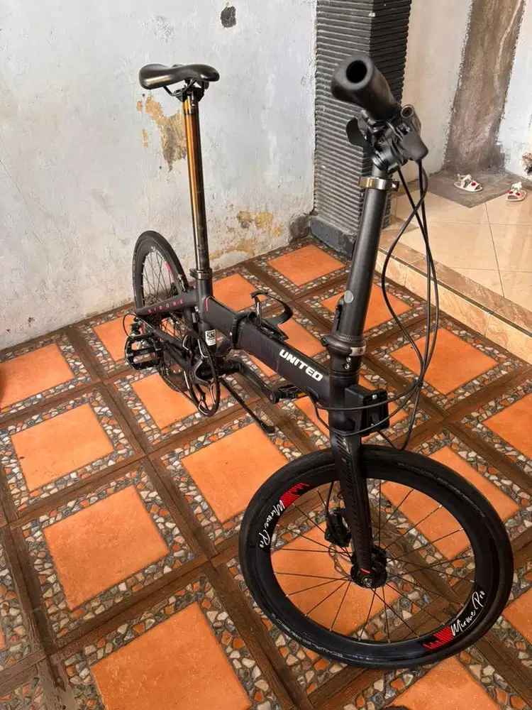 Sepeda Lipat United Mirone Pro 20 inchi