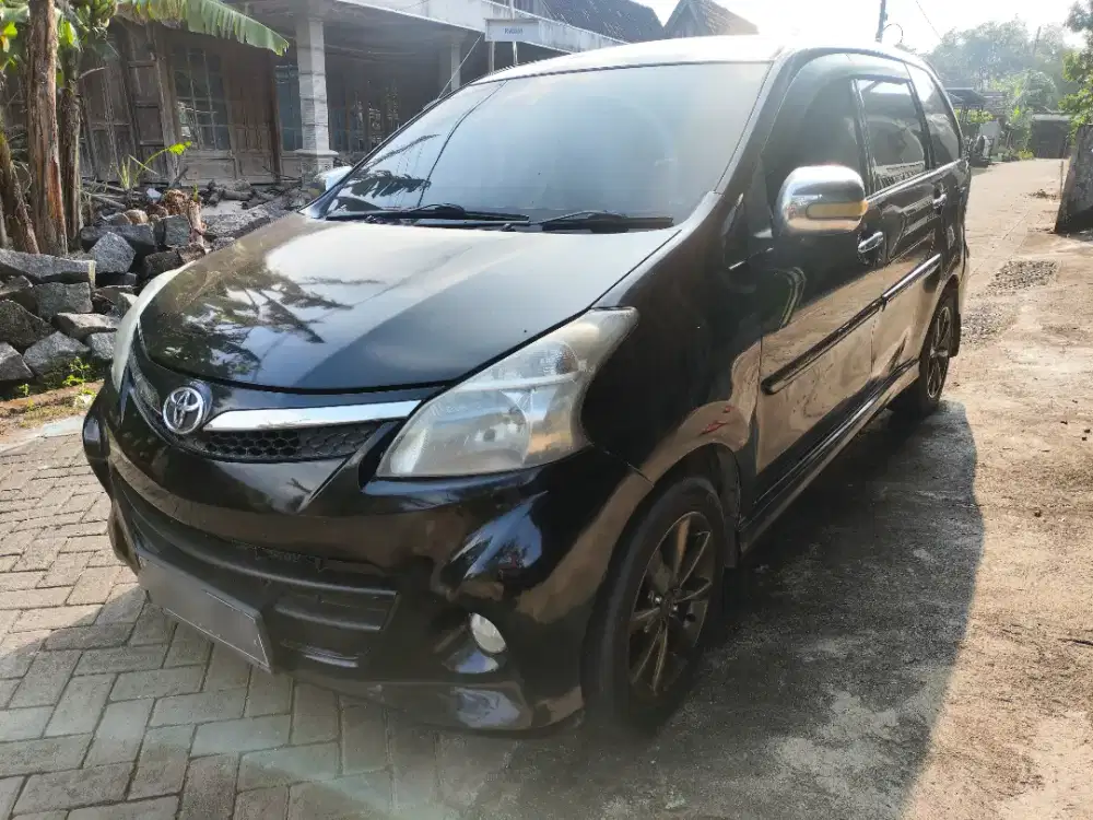 Avanza Veloz 2012 Matic Pribadi