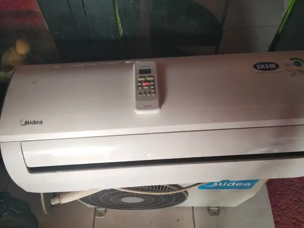 Jual AC midea Ukuran 1/2 pk