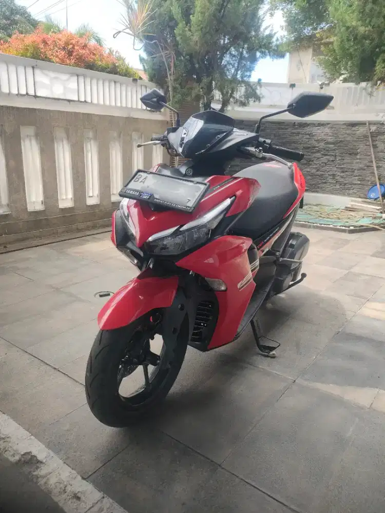 Yamaha New AErox 155 vva blekred