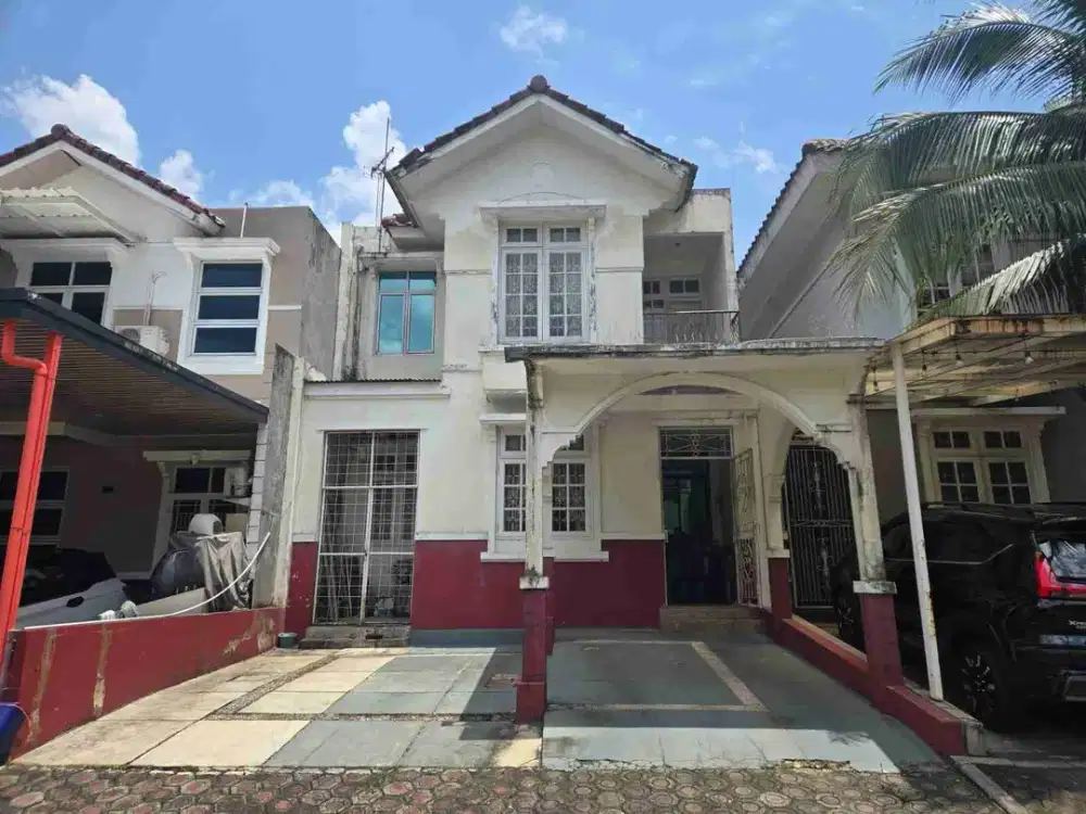 Rumah 2 Lantai di Legenda Wisata Cibubur Bogor Jawa Barat