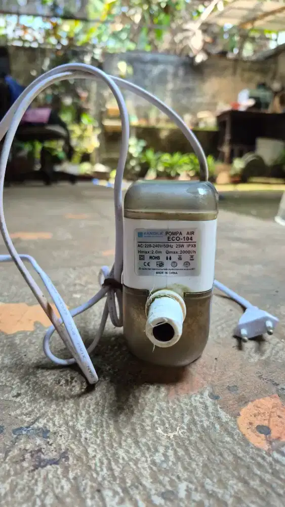 Perlengkapan aquarium pompa akuarium ikan hias