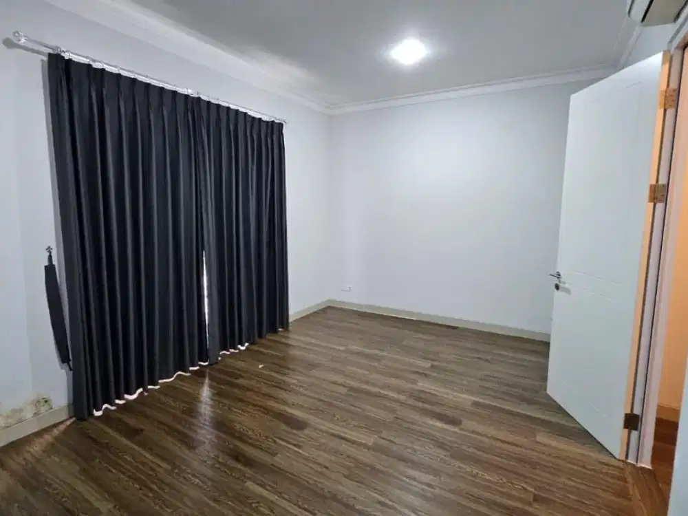 DIJUAL RUMAH CLUSTER GRANADA ALICANTE - GADING SERPONG