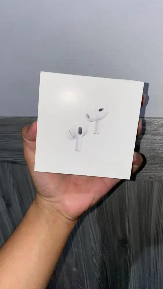 NEW AirPods Pro Gen 2