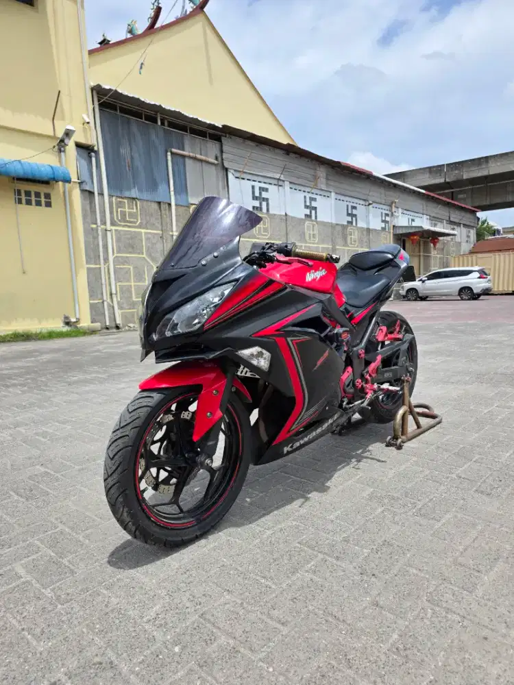Kawasaki Ninja 250 FI SE Merah 2014