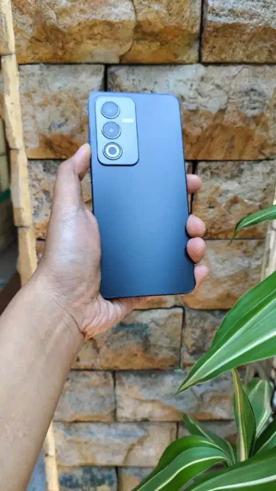 Oppo A3 pro 5G 8/256 hp casan minus ttbt