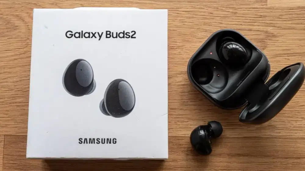 SAMSUNG BUDS 2 SEGEL NEW ORI