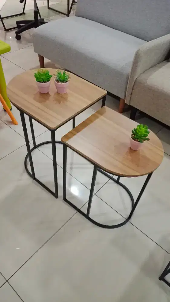 PROMO !! SELMA HIRA MEJA SISI 2'S