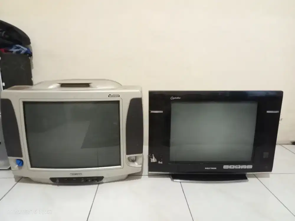 TV Polytron 21 Super Crystaline Slim