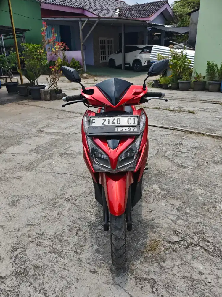 •Vario KZR 125cc 2012 MESIN OK