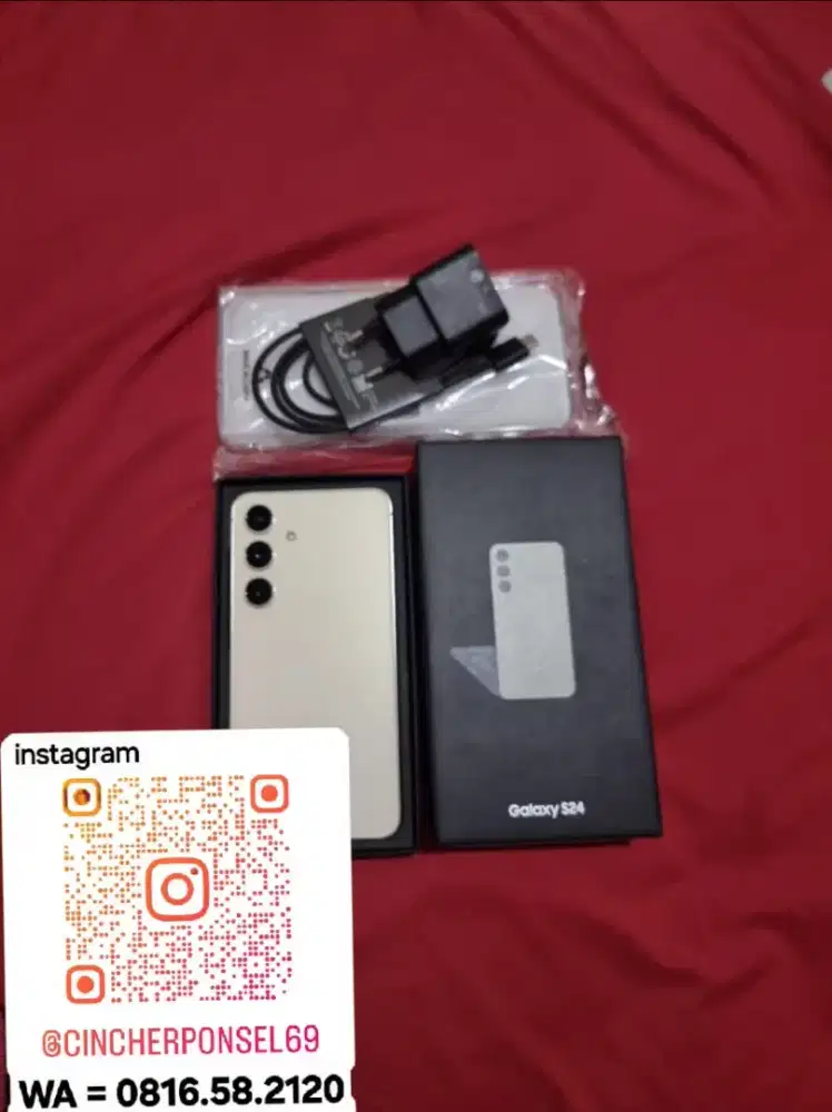 Jual hp likenew Samsung s24 5g 8/512 grns sein istimewa free adaptor