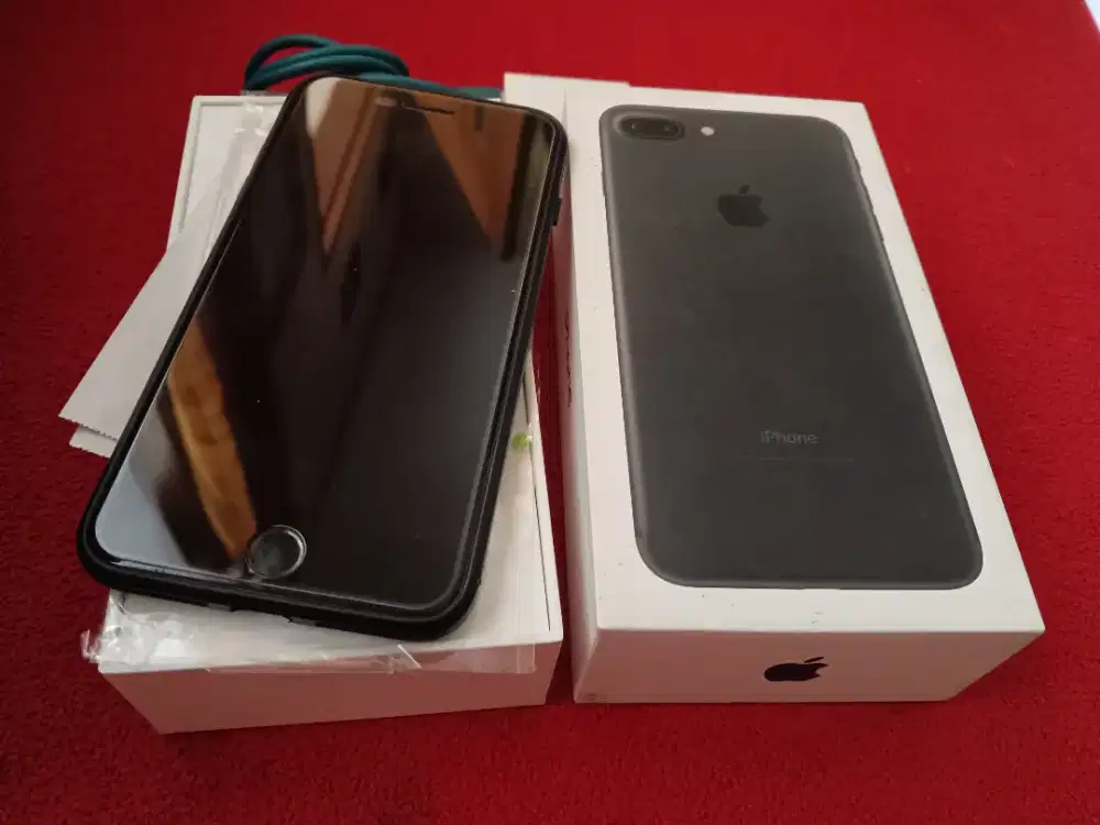 iPhone 7 plus 128 Black eks.iBOX