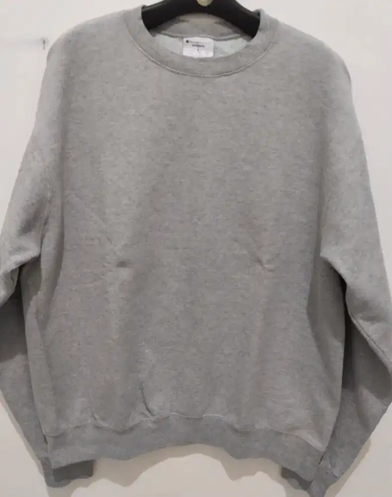 Jual Sweater Branded CN Merk CHAMPION ori Basic Modis Casual Terbaru
