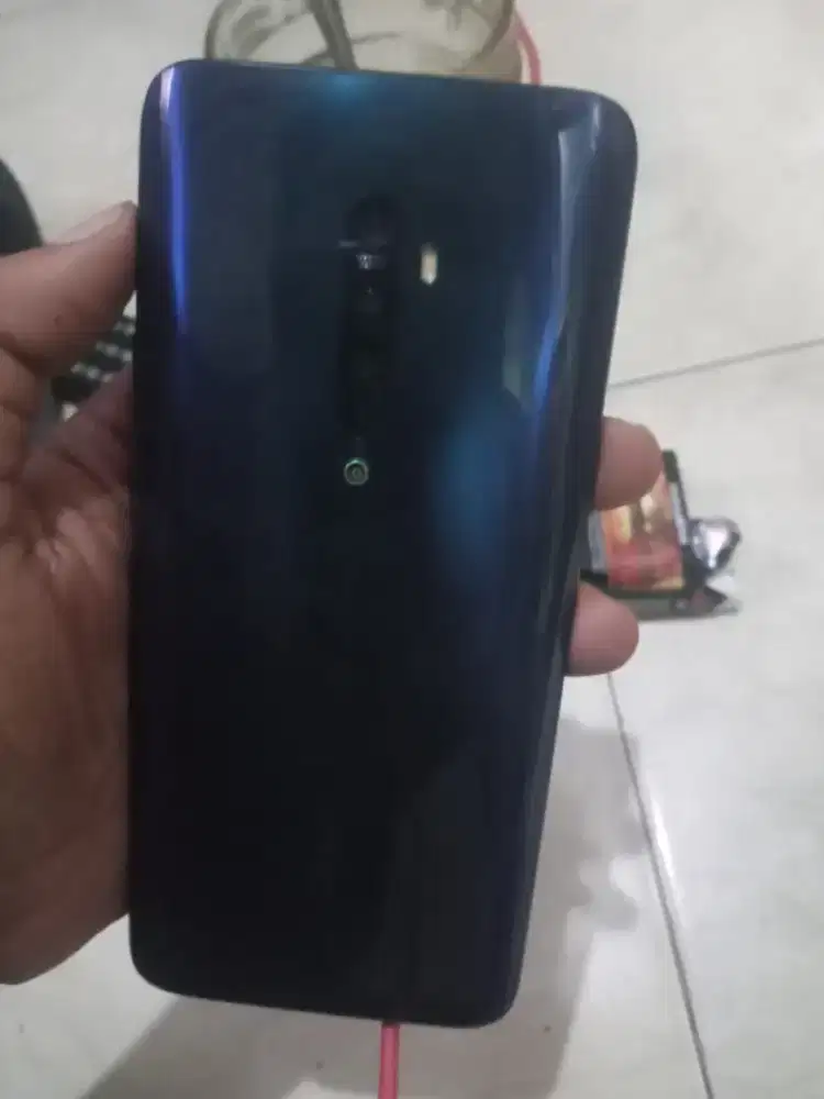 Dijual oppo reno 2 Ram 8/256
